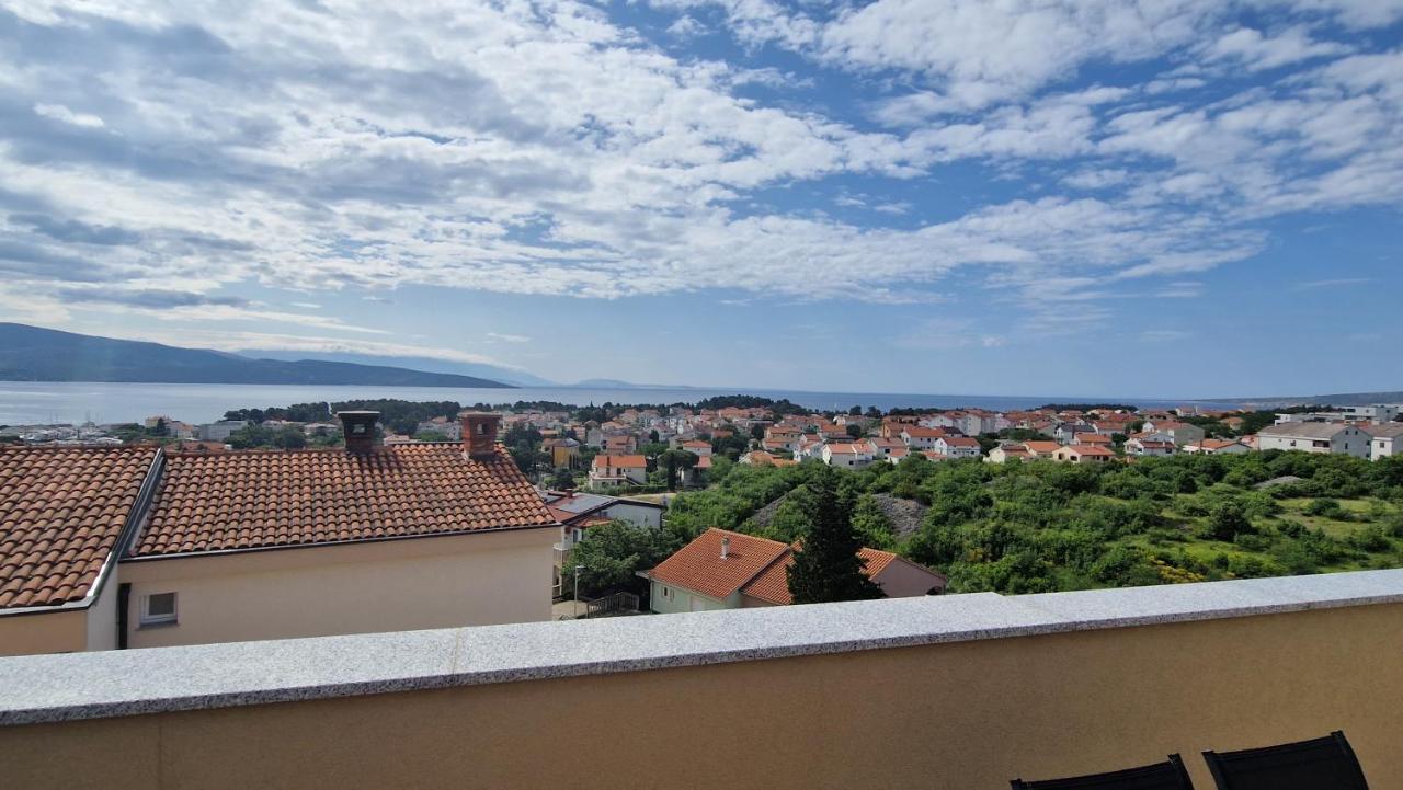 Apartment Goran Krk Town Exterior photo